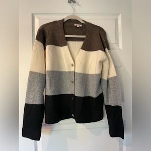 Andree- Cardigan- Size Medium